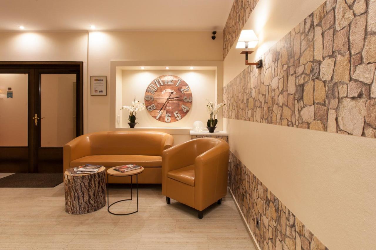Hotel Angerland Garni Ratingen Dış mekan fotoğraf